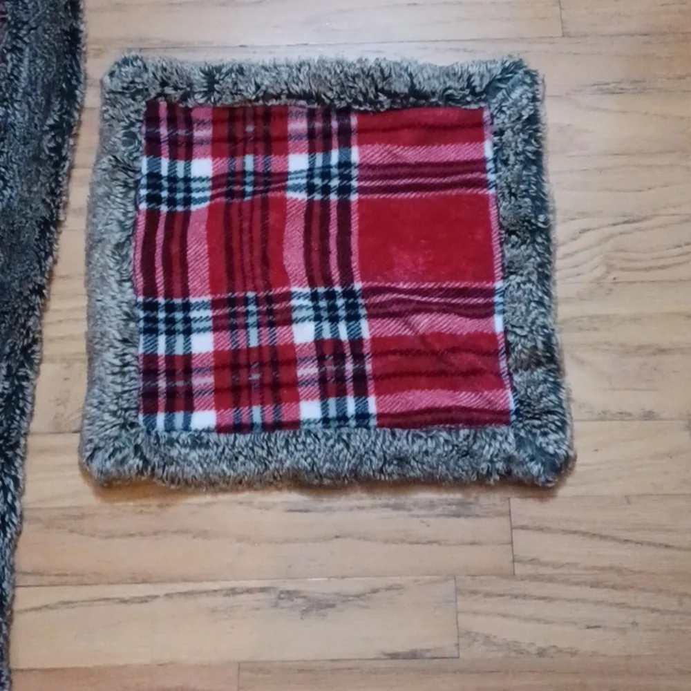 Plaid Red Holiday 50x50 Single Person Throw & Pillow Cover Set